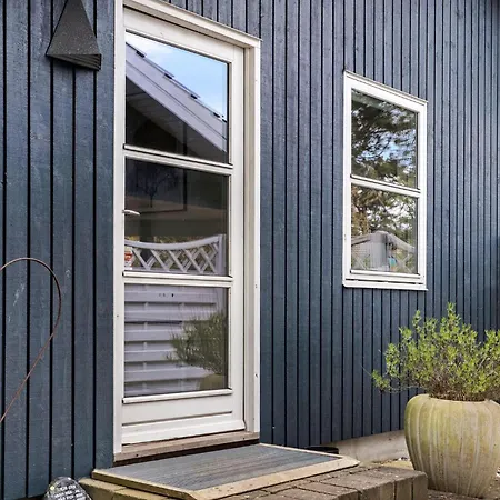4 Bedroom Beautiful In