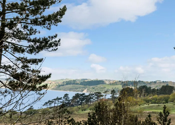 Holiday home 4 Bedroom Beautiful In